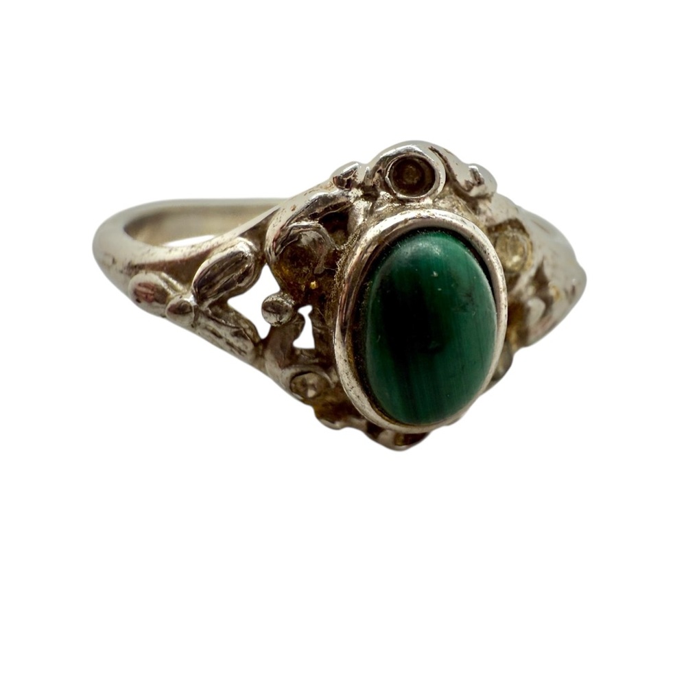 Elegant Silver Tone Size 8.5 Malachite Green Stone Ring